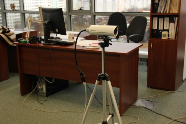 IP видеокамера Everfocus в офисе