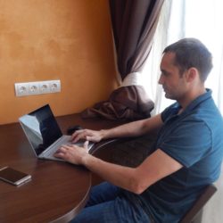Автоматическое уведомление коллег об отпуске